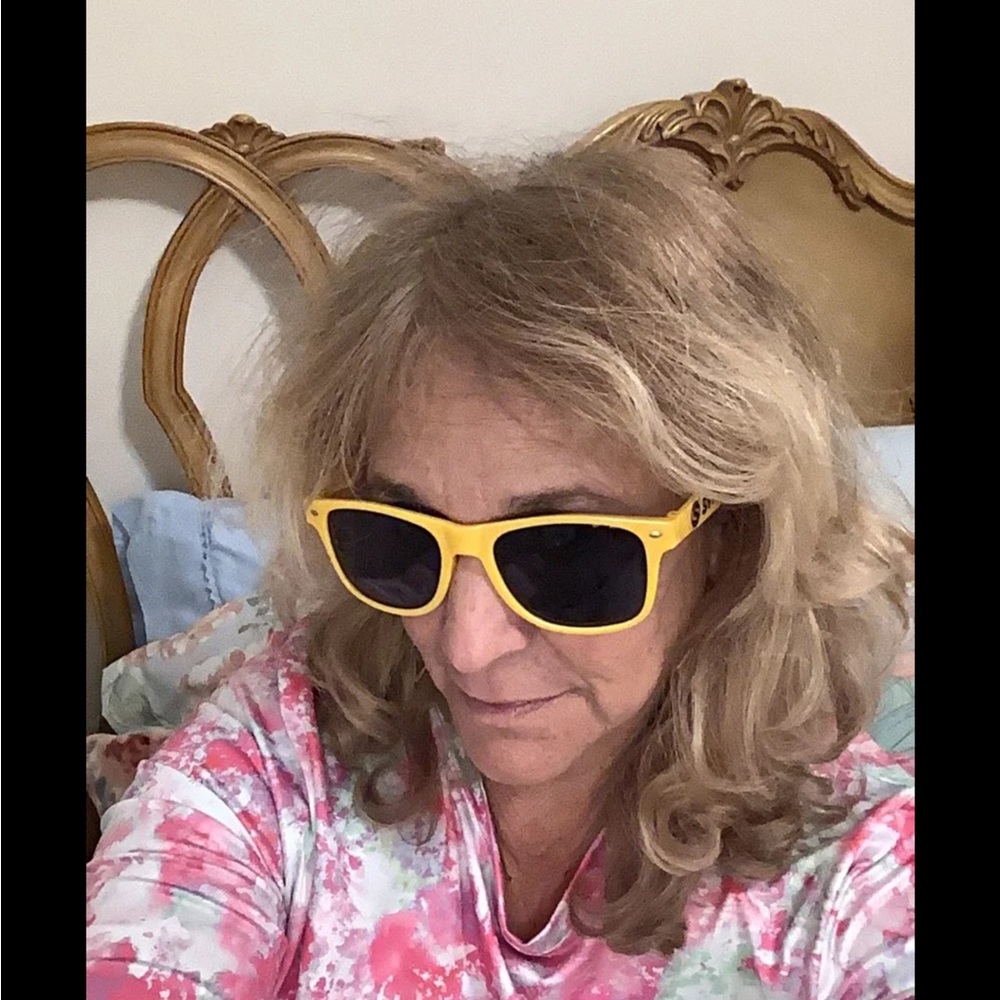 Sunglasses yellow frames SVRS dark lenses with good UV protection 🌞